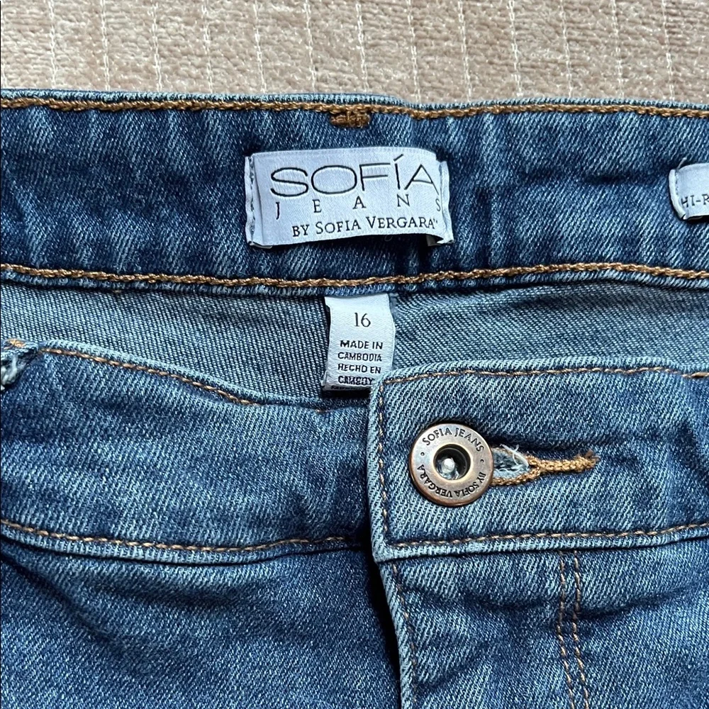 Sofia by Sofia Vergara Blue Jeans